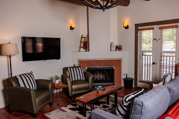 تلفزيون، مدفأة