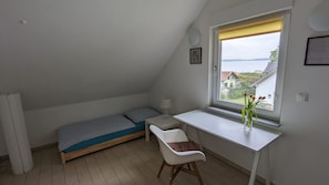 3 bedrooms, WiFi