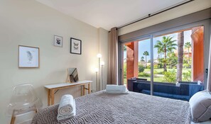 2 soverom, strykejern/-brett, wi-fi og sengetøy