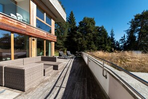 Property grounds - Exclusive Accommodation in the Alps (Laax Alpine Lodge) (Laax)