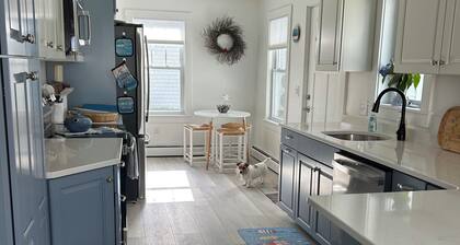 4-bedroom house in charming York w/ some ocean views & easy walk to beaches.