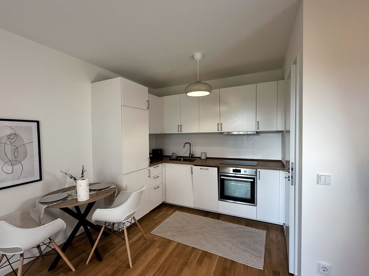 Réfrigérateur, four, plaque de cuisson, lave-vaisselle