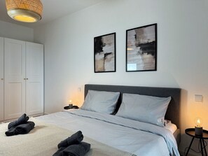 1 bedroom, desk, iron/ironing board, WiFi - HolidayHome Apartments | Airport Deluxe Condo with Terrace (Schönefeld)