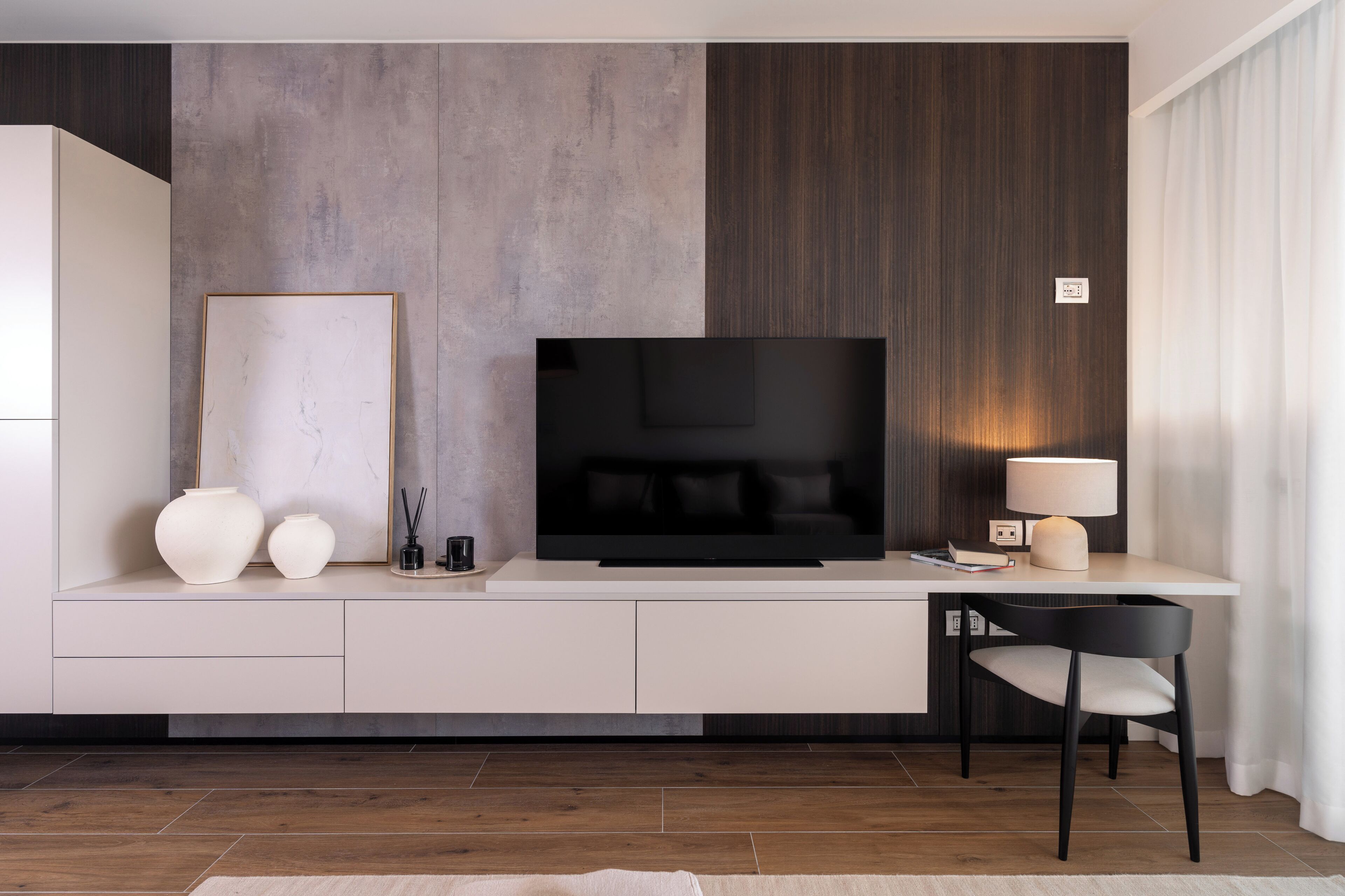 Een 42-inch smart-tv met digitale zenders