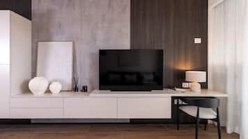 Een 42-inch smart-tv met digitale zenders