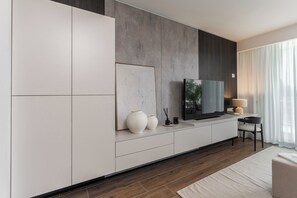 Apartment, 1 Bedroom, Kitchen, City View | Living area | 42-inch Smart TV with digital channels - Farus Living (Bergamo)