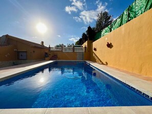 Piscine intérieure