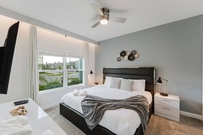 4 Schlafzimmer, Bügeleisen/Bügelbrett, Internetzugang, Bettwäsche