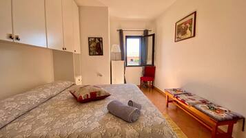 2 camere, ferro/asse da stiro, Wi-Fi, lenzuola