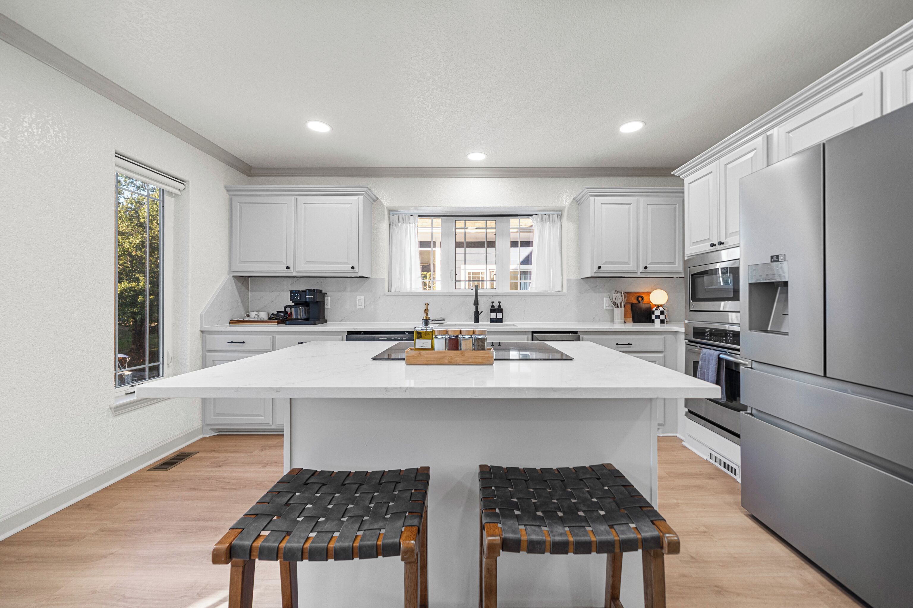 微波炉、烤箱、炉灶、洗碗机