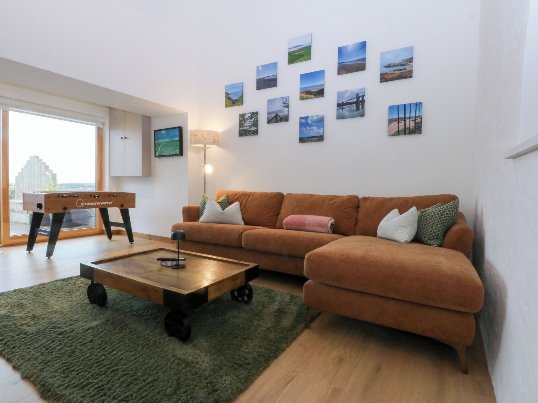 Cottage | Interior
