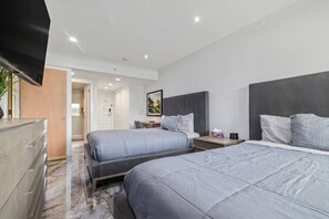 2 bedrooms, desk, iron/ironing board, free WiFi