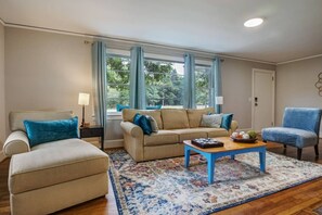 TV, ping pong, books