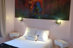 1 室のベッドルーム、WiFi