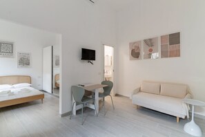 2 Schlafzimmer, Bügeleisen/Bügelbrett, WLAN