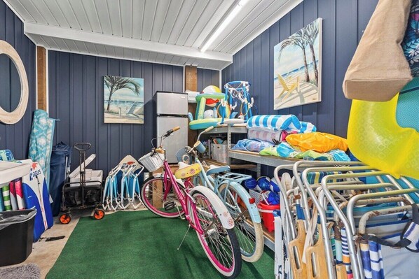 Children’s area - Coastal Cabana |4BR home| Private Pool, Games (North Myrtle Beach)