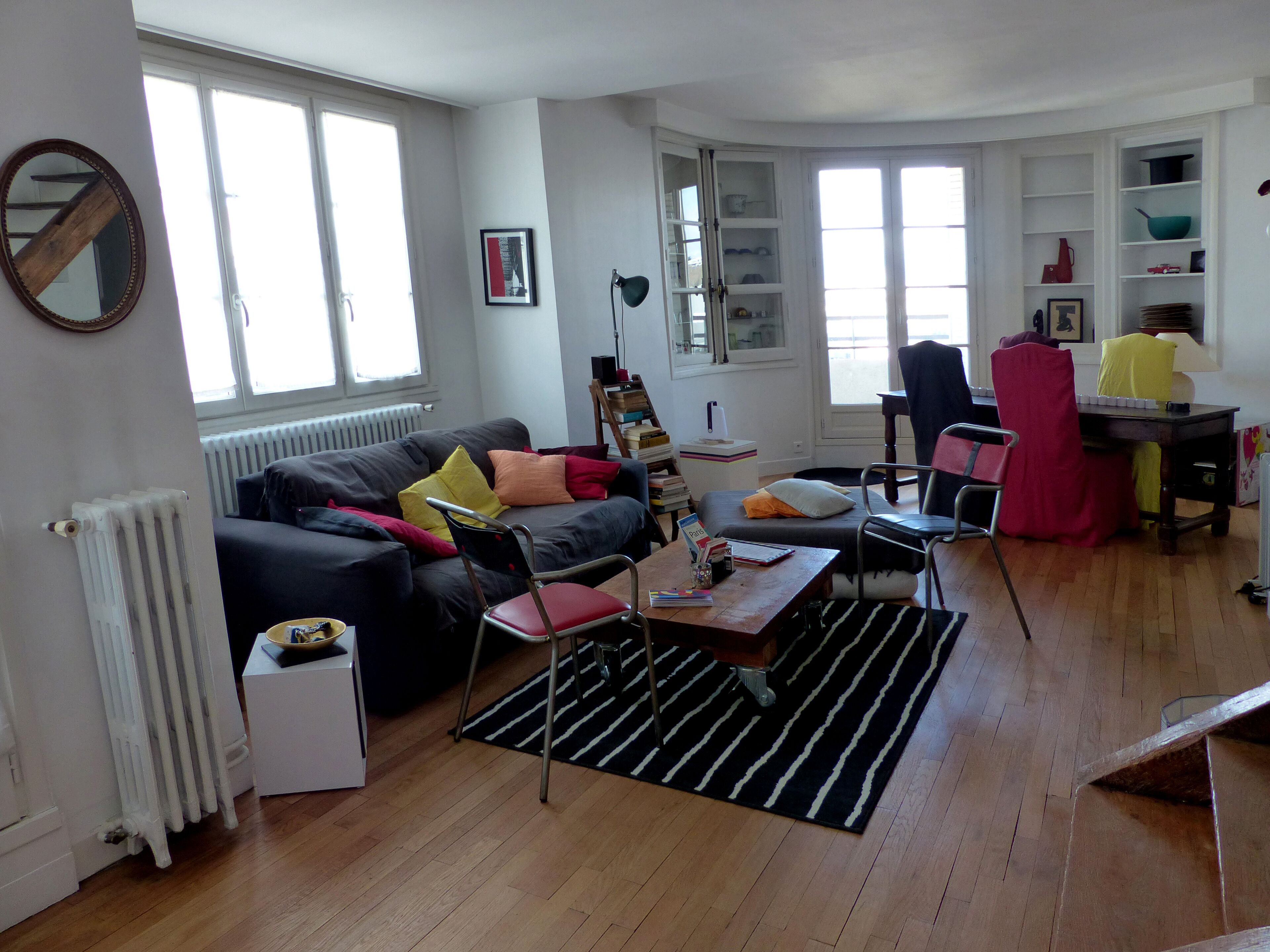TV, DVD player, books