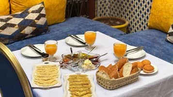 Petit déjeuner continental compris tous les jours