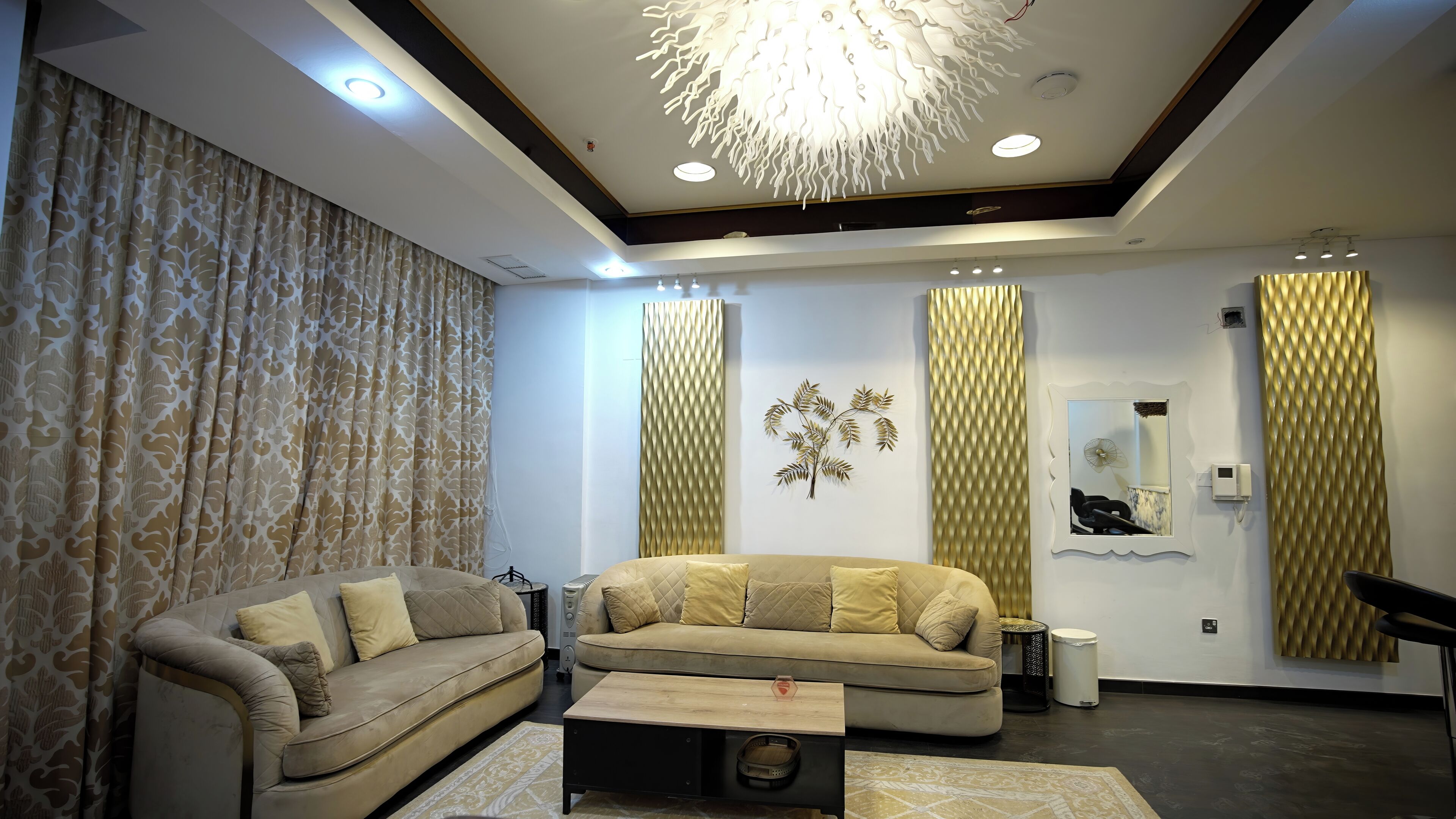 ベーシック アパートメント | アイロン / アイロン台、WiFi (無料)