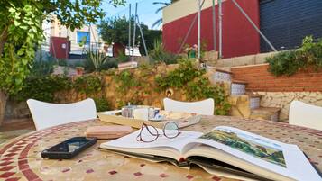 Servei de restauració a l'aire lliure