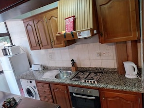 3 عدّة غرف نوم