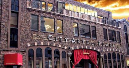 Tranquil Simple Comfort - Webster Hill Suite 2E