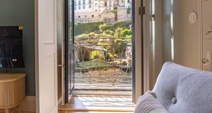 Porto Haven - Under the Luís I Bridge