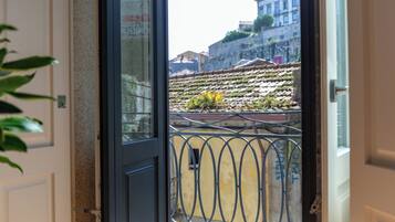 Comfort Apartment, River View