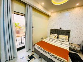 Standard Room, Balcony | Free WiFi