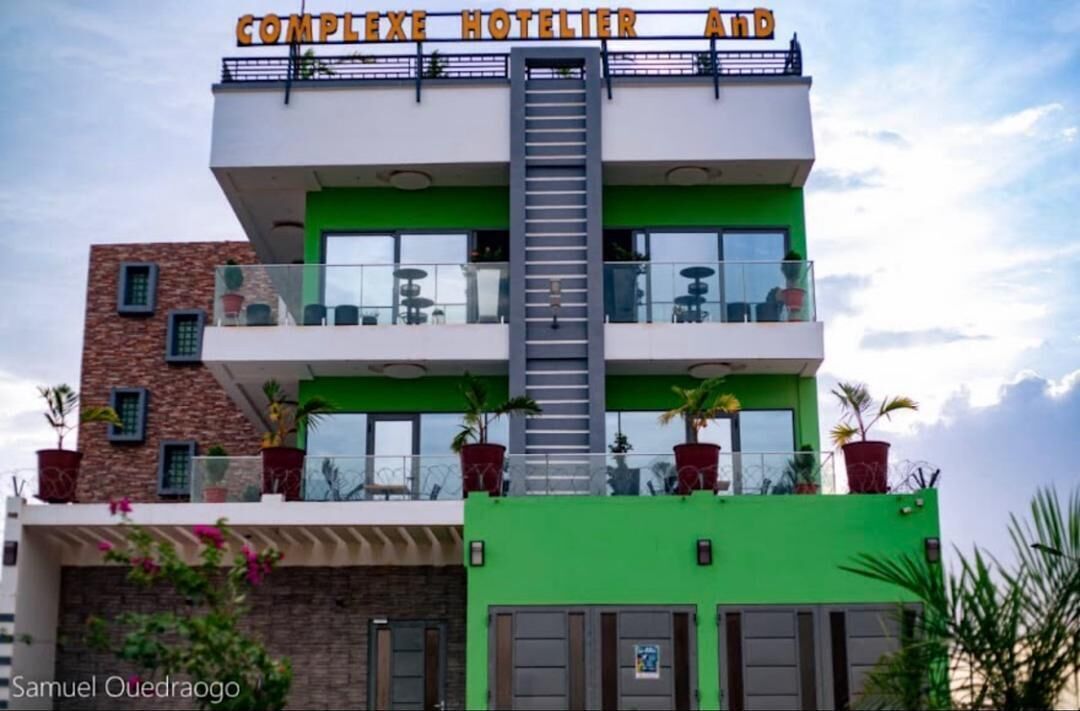 Facciata della struttura