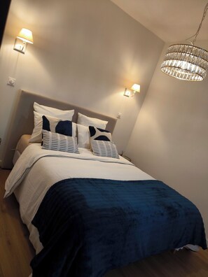 1 bedroom, iron/ironing board, travel crib, WiFi - MAISON SKY SUPER COCOON PLEIN CENTRE VILLE 5 min GARE CENTRE (Reims)