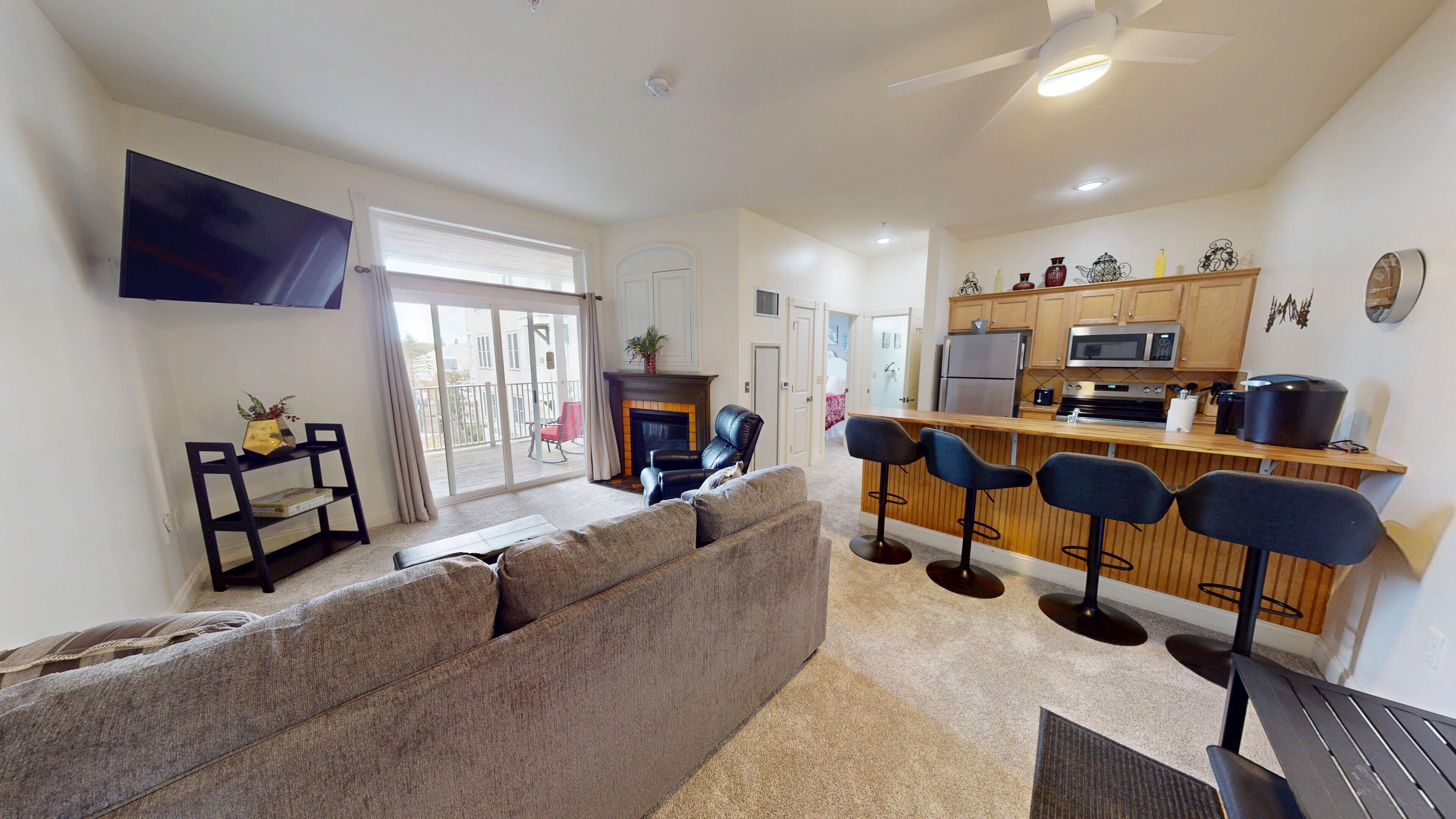 تلفزيون، مدفأة