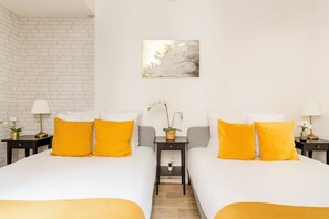 Διαμέρισμα, Θέα στην Αυλή | Θέα από το δωμάτιο