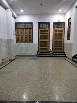 Interior - Jaipur Stay near Airport & Markets (Jaipur)