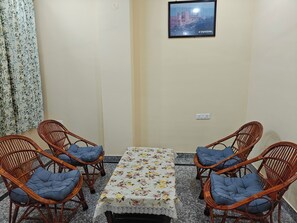 Interior - Jaipur Stay near Airport & Markets (Jaipur)