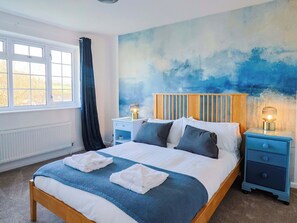 Cottage | 4 bedrooms, individually decorated, individually furnished, free WiFi