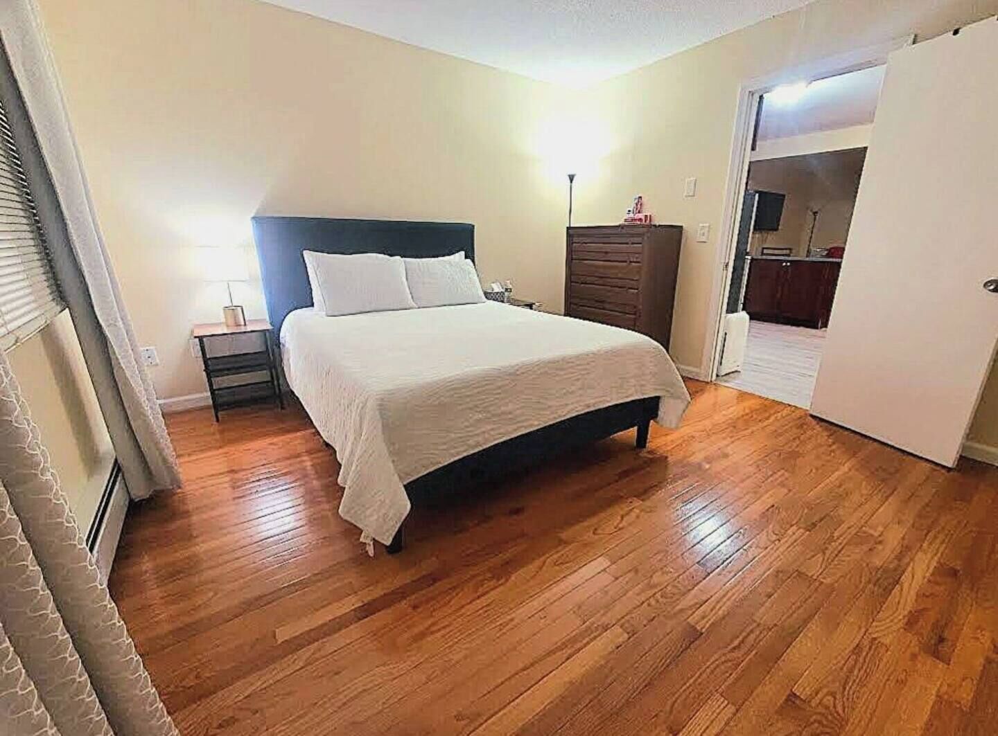 4 間睡房、書桌、熨斗/熨衫板、免費 Wi-Fi