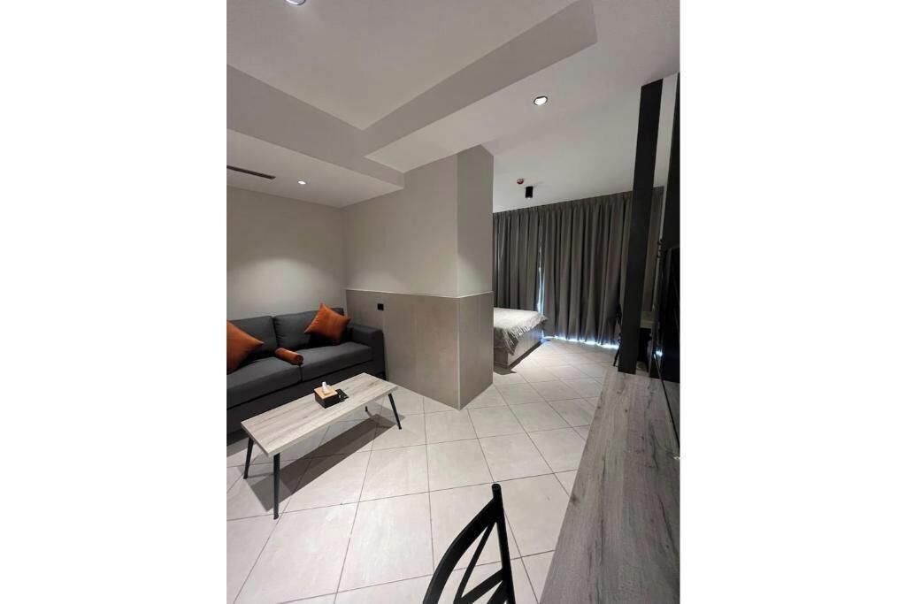 1 soverom, internettilgang og sengetøy