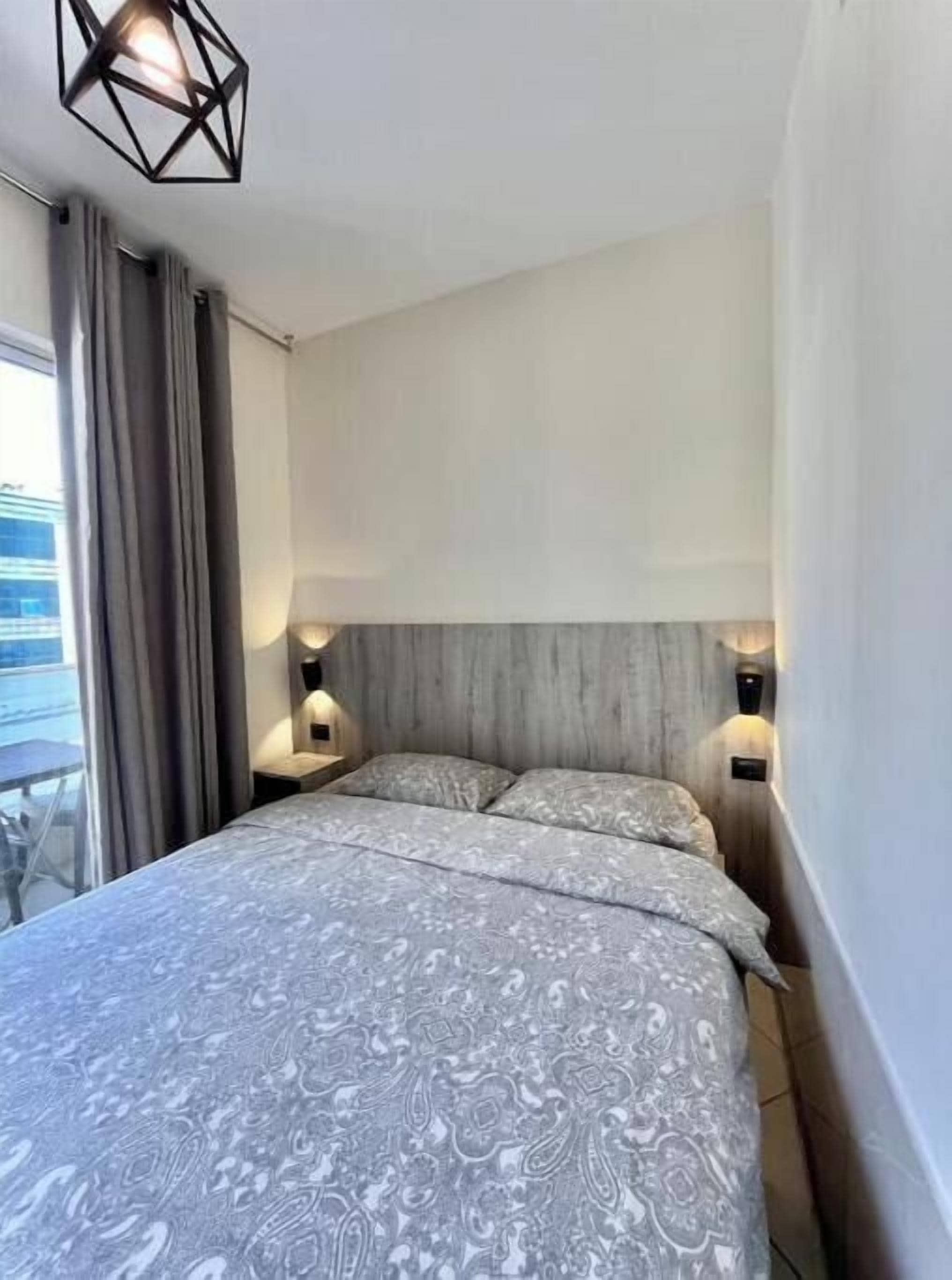 1 bedroom, internet, bed sheets