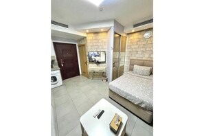 1 bedroom, internet, bed sheets - Tidy, central cozy apartment! (Amman)