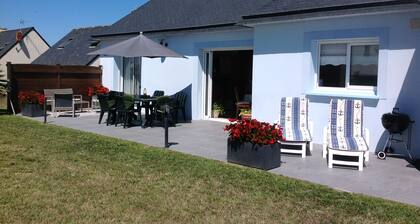 Maison saisonniĂšre de plain pied Bretagne sud Ă ERDEVEN 56