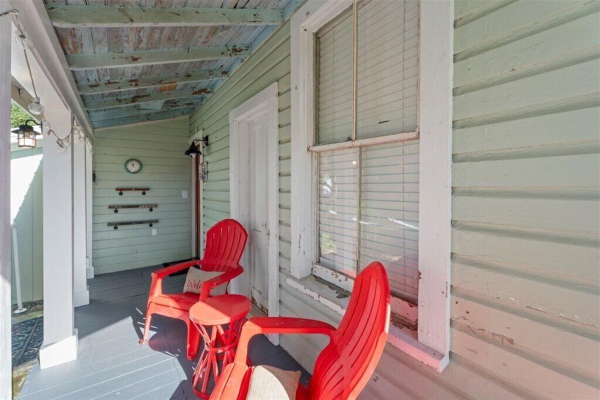 Photo 35 of Charming Cottage in St. Aug - Kids Room & Firepit