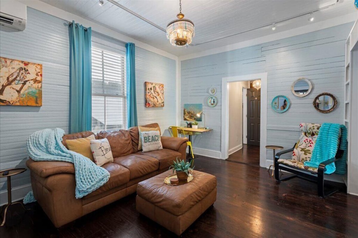 Photo 6 of Charming Cottage in St. Aug - Kids Room & Firepit