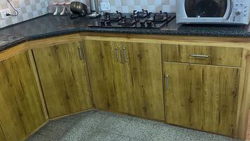 Microwave, oven, stovetop