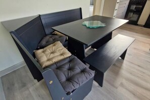 تناول الطعام