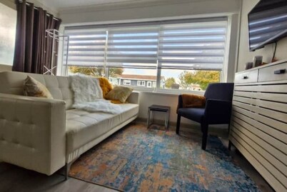 Modern Newly Renovated Home on the Broads