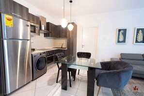 Luxury Apartment | Individually furnished, desk, iron/ironing board, free WiFi