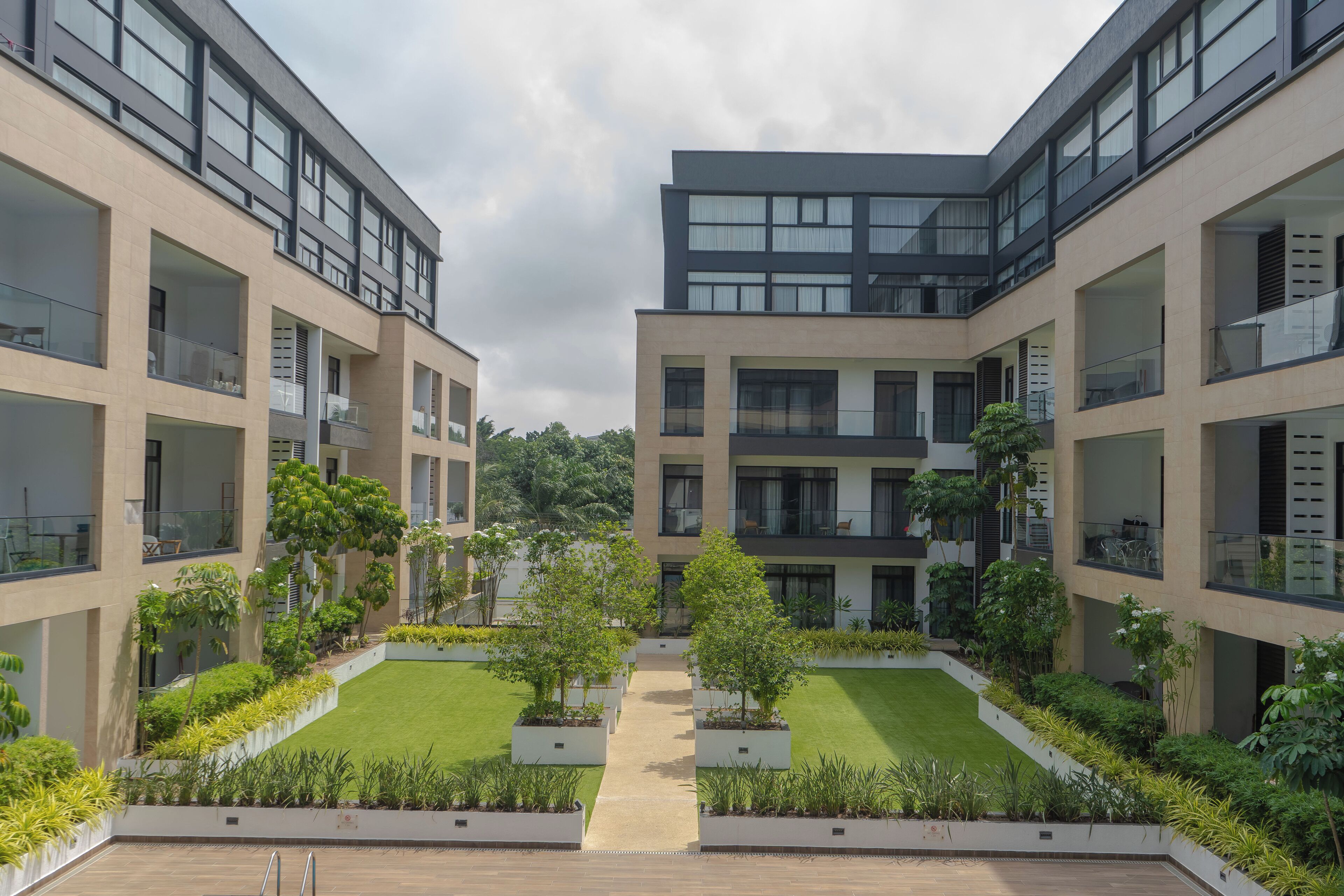 Suite Studio Deluxe, balcon, vue piscine | Extérieur