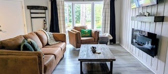 Cozy 2-bedroom condo on 'the 18th Green' of FoxFire Village