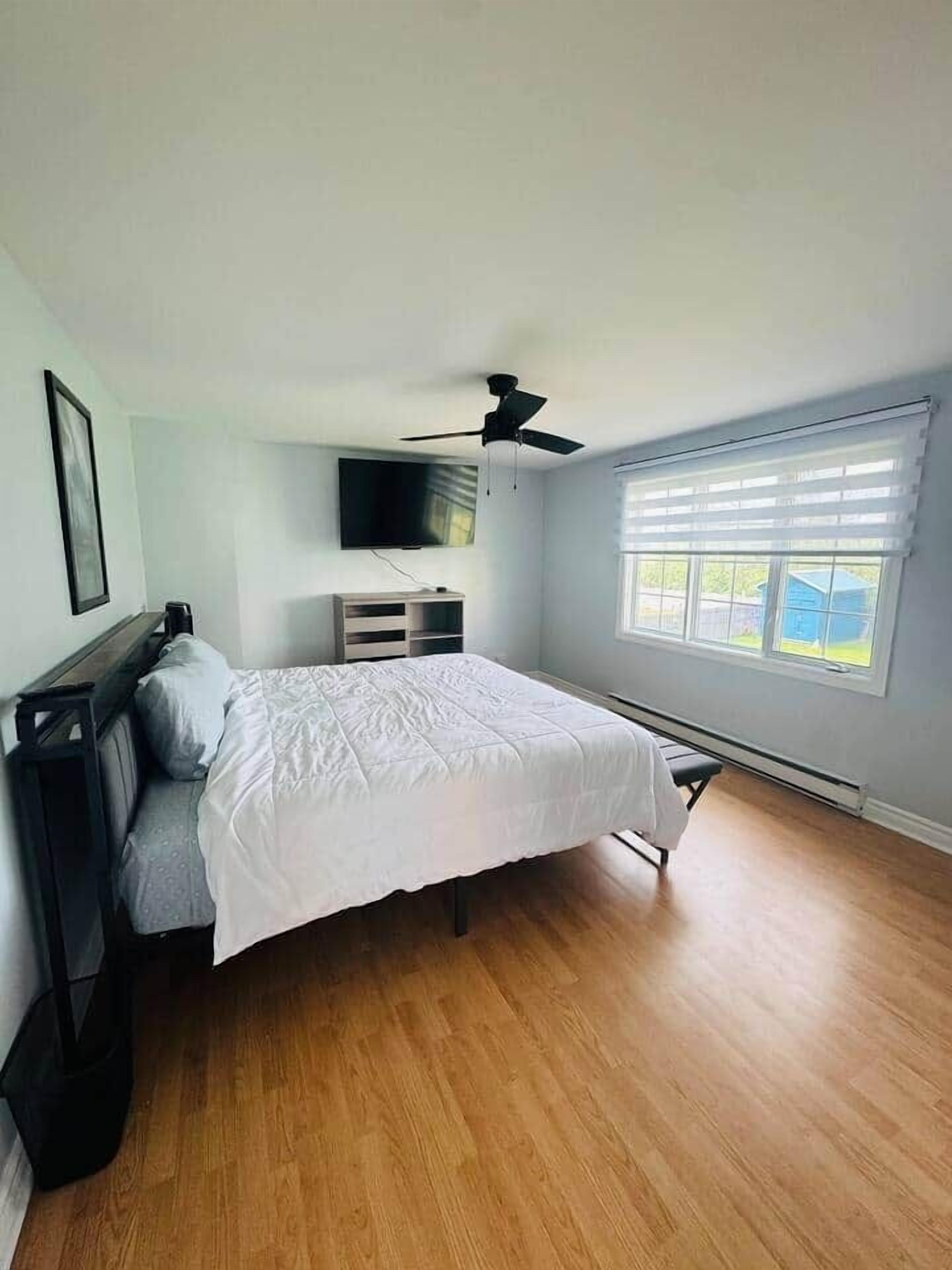 3 bedrooms, WiFi, bed sheets